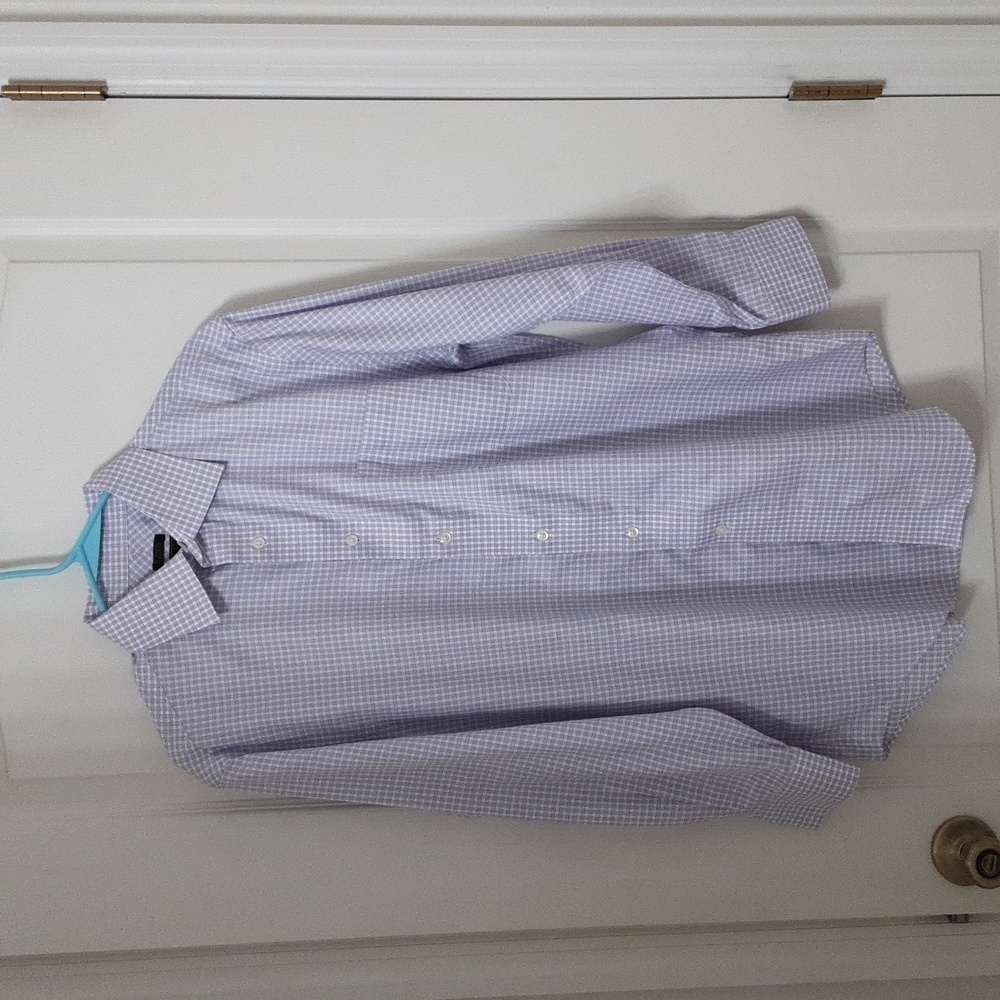 Jos. A. Bank Reserve Size 15.5 x 32 Tailored Fit No Wrinkle Button Down Shirt